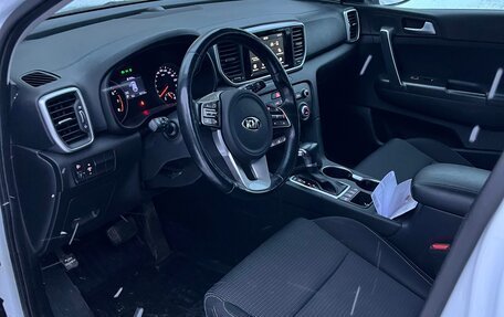 KIA Sportage IV рестайлинг, 2019 год, 2 700 000 рублей, 2 фотография