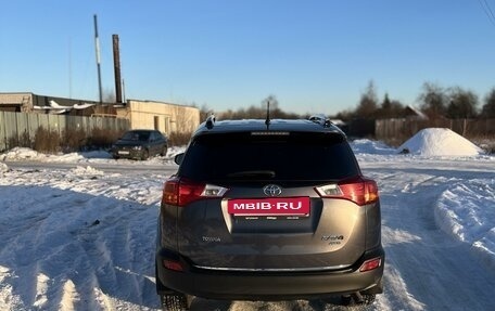 Toyota RAV4, 2013 год, 1 720 000 рублей, 5 фотография