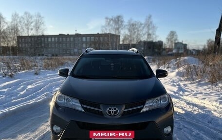 Toyota RAV4, 2013 год, 1 720 000 рублей, 9 фотография