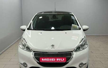 Peugeot 208 II, 2013 год, 845 000 рублей, 6 фотография