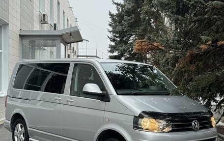 Volkswagen Multivan T5, 2010 год, 2 450 000 рублей, 1 фотография