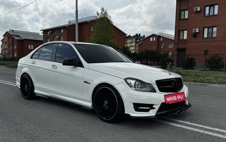 Mercedes-Benz C-Класс, 2011 год, 1 800 000 рублей, 5 фотография