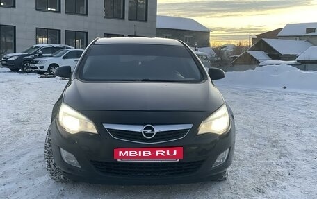 Opel Astra J, 2010 год, 677 000 рублей, 2 фотография