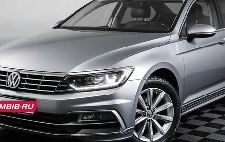 Volkswagen Passat B8 рестайлинг, 2018 год, 2 950 000 рублей, 27 фотография