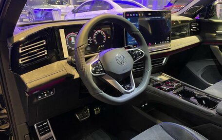 Volkswagen Tiguan II, 2024 год, 5 950 000 рублей, 13 фотография