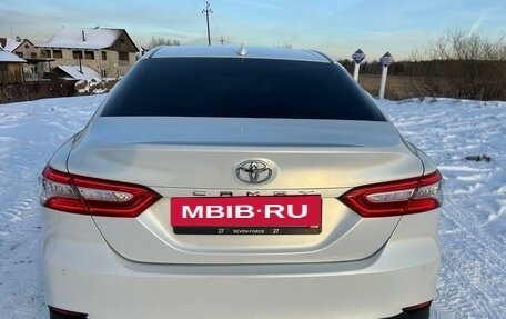 Toyota Camry, 2019 год, 2 850 000 рублей, 5 фотография