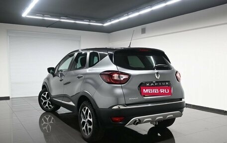 Renault Kaptur I рестайлинг, 2020 год, 1 895 000 рублей, 6 фотография