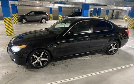 BMW 5 серия, 2007 год, 1 300 000 рублей, 3 фотография