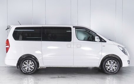 Hyundai Grand Starex Grand Starex I рестайлинг 2, 2016 год, 2 999 000 рублей, 5 фотография