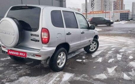 Chevrolet Niva I рестайлинг, 2005 год, 465 000 рублей, 13 фотография