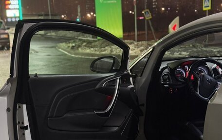 Opel Astra J, 2013 год, 1 200 000 рублей, 16 фотография