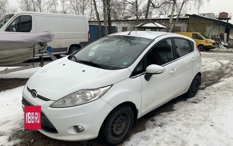 Ford Fiesta, 2011 год, 890 000 рублей, 2 фотография