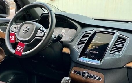 Volvo XC90 II рестайлинг, 2022 год, 4 980 000 рублей, 14 фотография