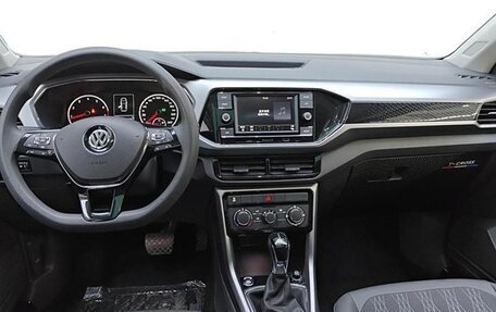 Volkswagen T-Cross I, 2020 год, 1 595 000 рублей, 3 фотография