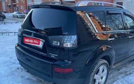 Mitsubishi Outlander III рестайлинг 3, 2008 год, 1 315 000 рублей, 4 фотография