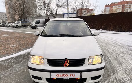 Volkswagen Polo III рестайлинг, 2001 год, 300 000 рублей, 4 фотография