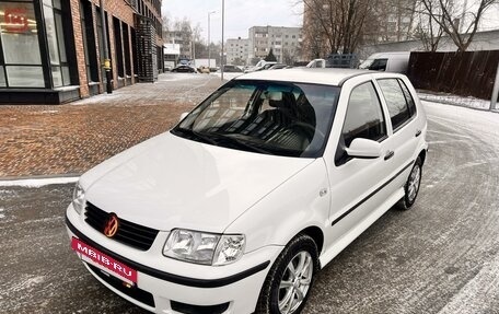 Volkswagen Polo III рестайлинг, 2001 год, 300 000 рублей, 5 фотография