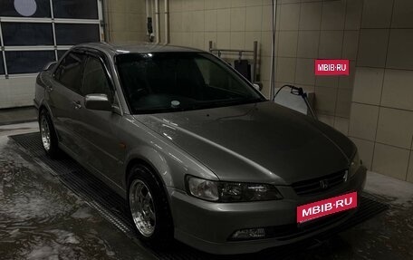 Honda Accord VII рестайлинг, 1999 год, 600 000 рублей, 1 фотография