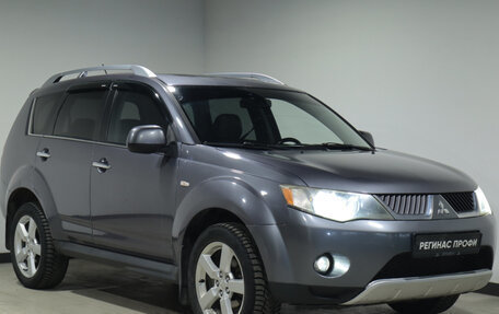 Mitsubishi Outlander III рестайлинг 3, 2008 год, 1 194 000 рублей, 2 фотография