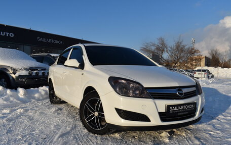 Opel Astra H, 2012 год, 600 000 рублей, 2 фотография