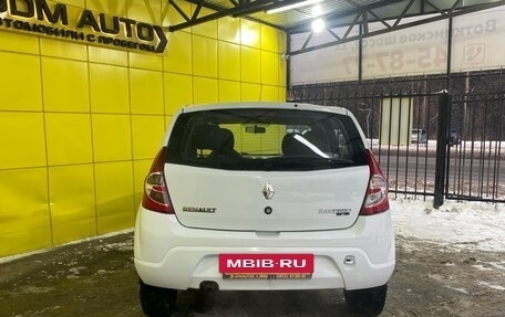 Renault Sandero I, 2013 год, 699 000 рублей, 5 фотография