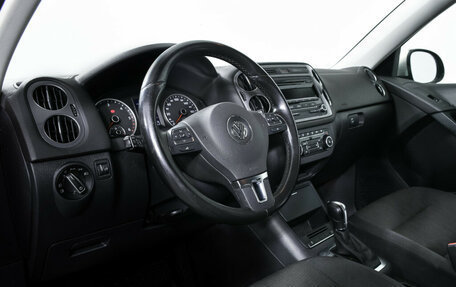 Volkswagen Tiguan I, 2012 год, 1 599 000 рублей, 13 фотография