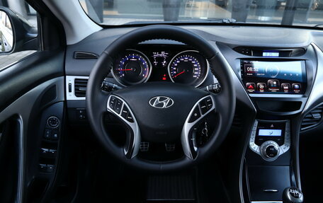 Hyundai Elantra V, 2012 год, 1 100 000 рублей, 13 фотография