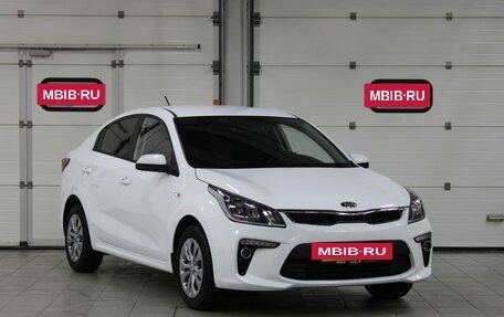 KIA Rio IV, 2019 год, 1 830 000 рублей, 3 фотография