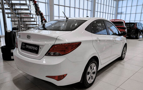 Hyundai Solaris II рестайлинг, 2016 год, 1 075 000 рублей, 6 фотография