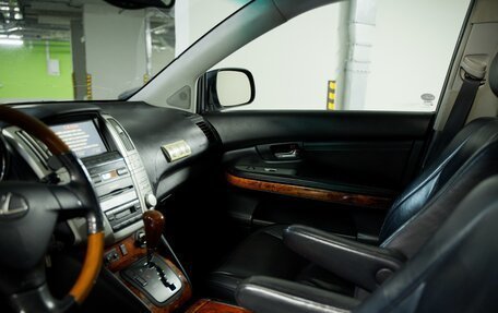 Lexus RX II рестайлинг, 2004 год, 1 590 000 рублей, 14 фотография