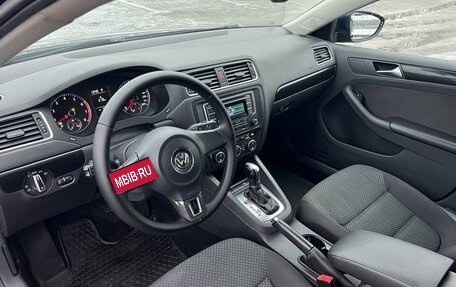 Volkswagen Jetta VI, 2013 год, 1 149 000 рублей, 16 фотография