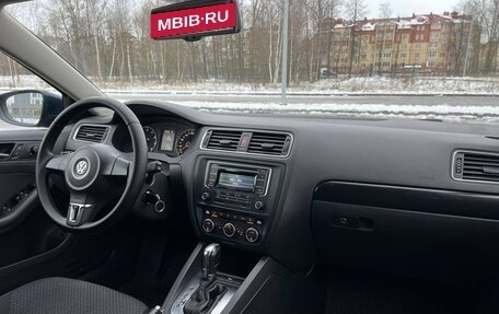 Volkswagen Jetta VI, 2013 год, 1 149 000 рублей, 14 фотография