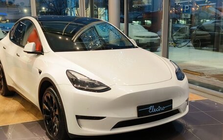 Tesla Model Y I, 2022 год, 5 490 000 рублей, 1 фотография