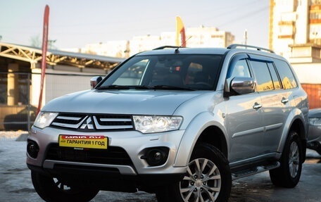 Mitsubishi Pajero Sport II рестайлинг, 2014 год, 2 330 000 рублей, 1 фотография