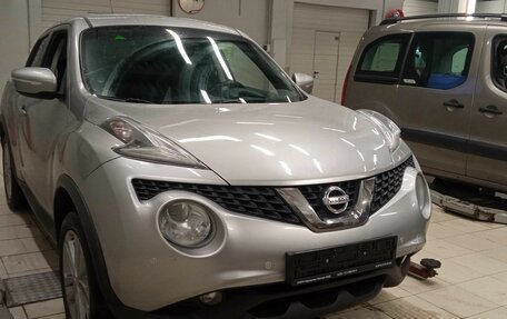 Nissan Juke II, 2015 год, 1 280 000 рублей, 2 фотография