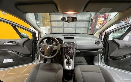 Opel Meriva, 2012 год, 790 000 рублей, 18 фотография