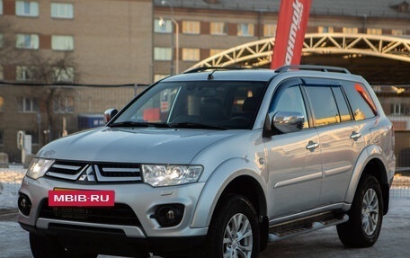 Mitsubishi Pajero Sport II рестайлинг, 2014 год, 2 330 000 рублей, 2 фотография