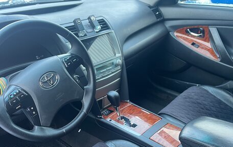 Toyota Camry, 2008 год, 1 320 000 рублей, 7 фотография