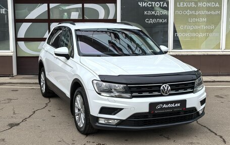 Volkswagen Tiguan II, 2017 год, 2 395 000 рублей, 1 фотография