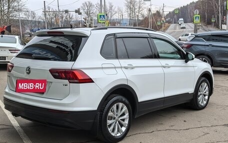 Volkswagen Tiguan II, 2017 год, 2 395 000 рублей, 4 фотография