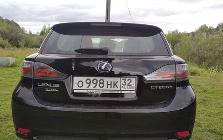 Lexus CT I рестайлинг, 2011 год, 1 470 000 рублей, 21 фотография