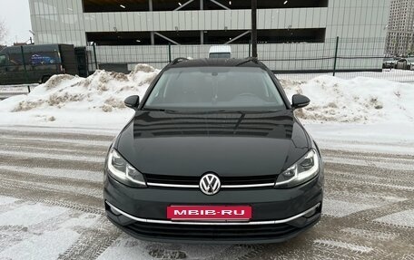 Volkswagen Golf VII, 2017 год, 1 499 000 рублей, 2 фотография