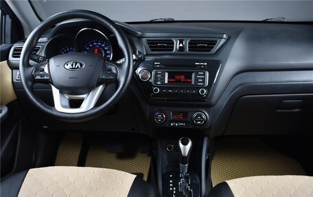 KIA Rio III рестайлинг, 2013 год, 835 000 рублей, 6 фотография