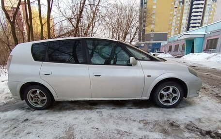 Toyota Opa I рестайлинг, 2000 год, 310 000 рублей, 2 фотография