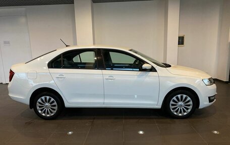 Skoda Rapid I, 2017 год, 1 365 000 рублей, 2 фотография