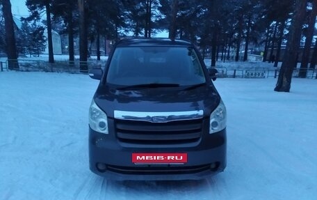 Toyota Noah III, 2007 год, 1 180 000 рублей, 4 фотография