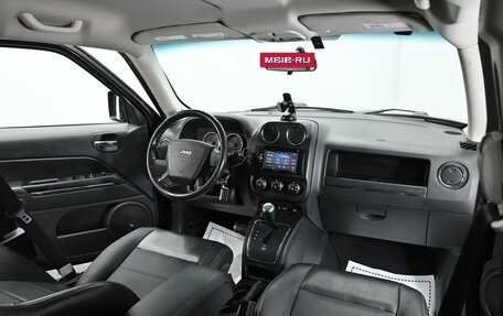 Jeep Liberty (Patriot), 2010 год, 995 000 рублей, 13 фотография