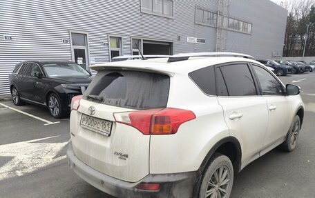 Toyota RAV4, 2014 год, 2 228 000 рублей, 6 фотография