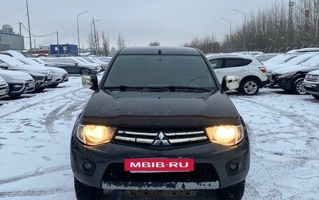 Mitsubishi L200 IV рестайлинг, 2012 год, 1 155 000 рублей, 3 фотография