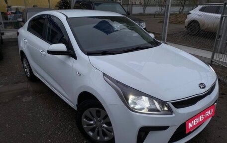 KIA Rio IV, 2017 год, 1 330 000 рублей, 2 фотография